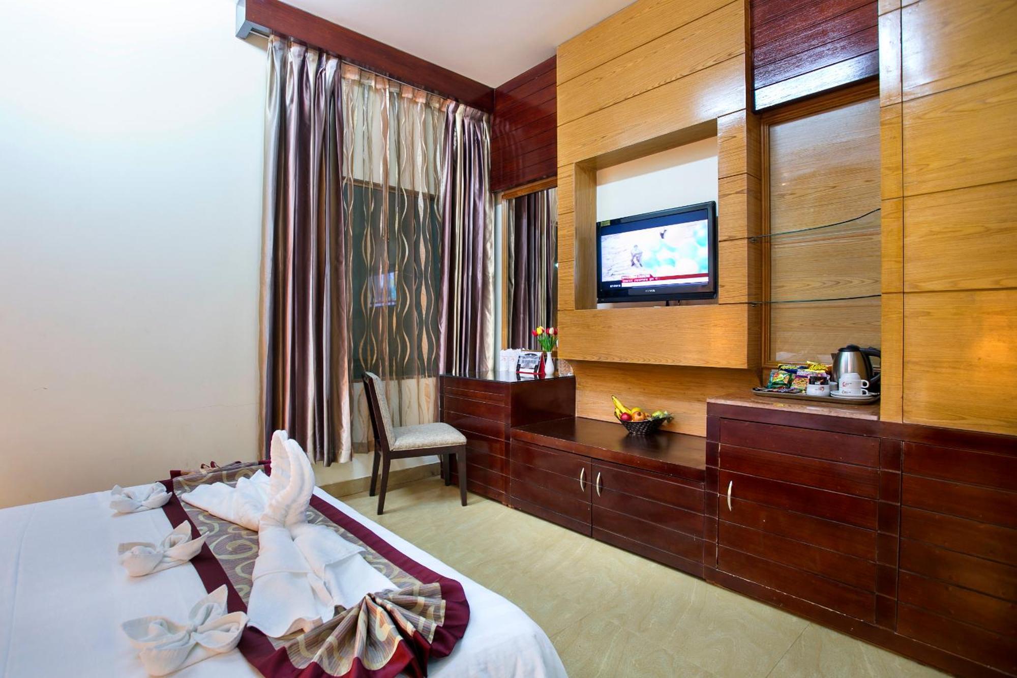 Executive Room,1213958665:JPEG